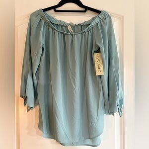 NEW Women’s Off the Shoulder Tunic Top